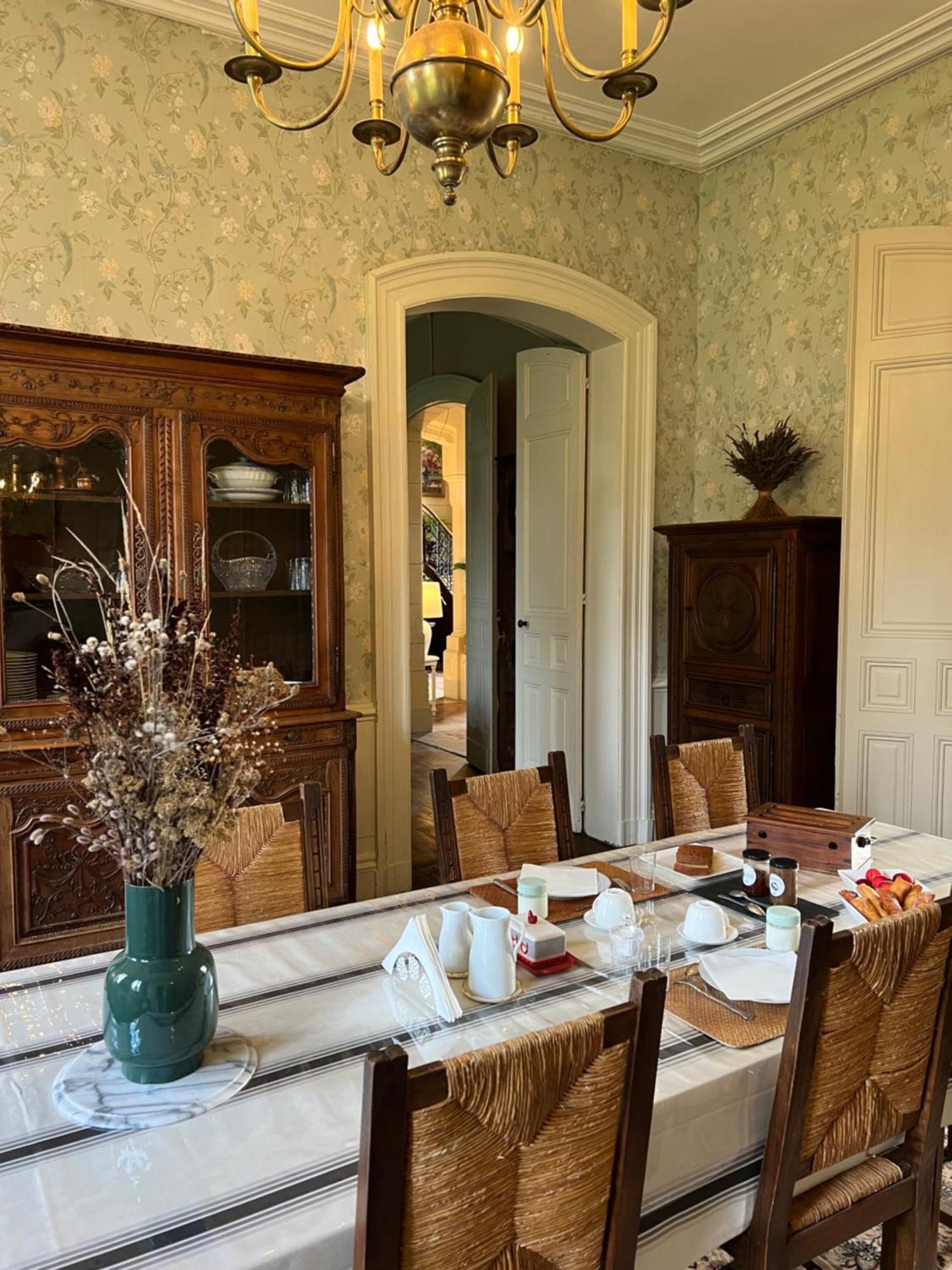 Domaine Du Faure Bed & Breakfast Chadurie Exterior foto